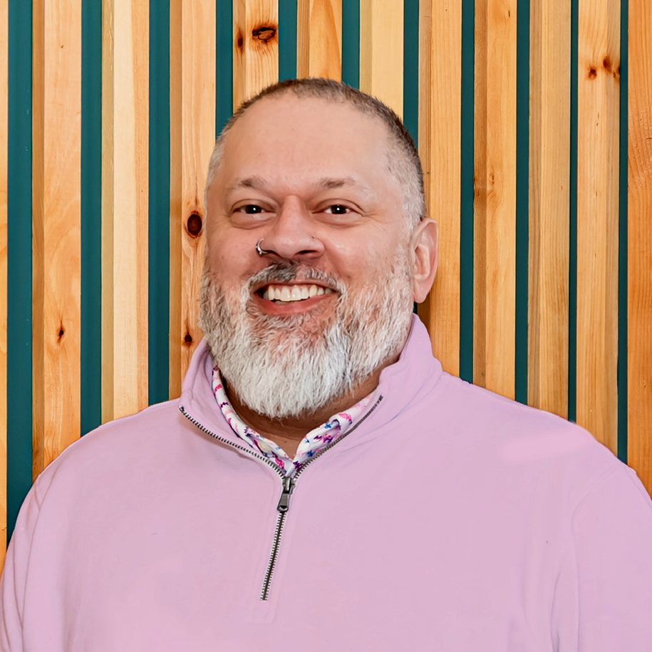 Arden_James_headshot